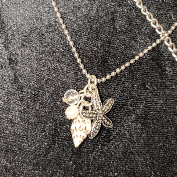 Assorted Beach Necklaces Shells Seaglass Hemp - Picture 2 of 4